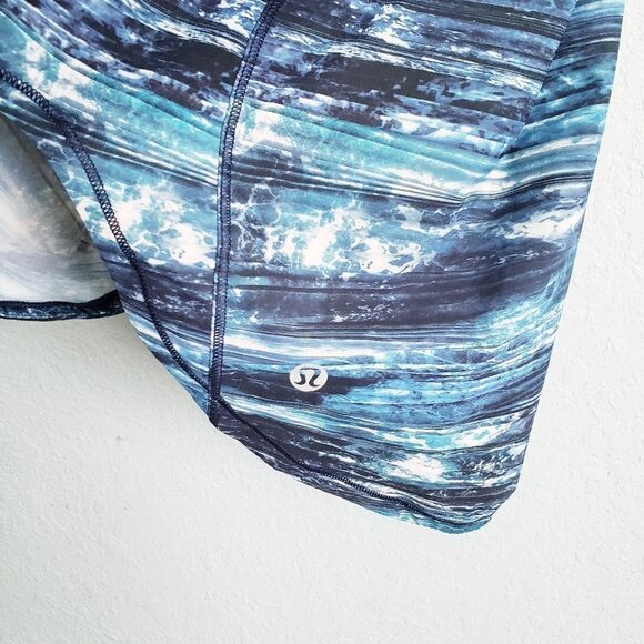 Lululemon‎ Sculpt Tank Multi Blue Shorelines - Picture 4 of 7